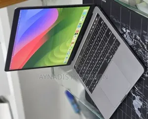 New Laptop Apple MacBook 2020 8GB Apple M1 Pro SSD 256GB