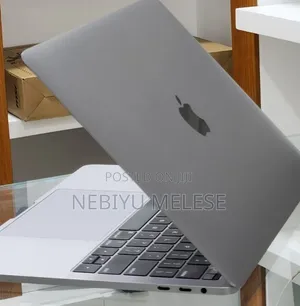 New Laptop Apple MacBook Pro 2019 16GB Intel Core i7 SSD 512GB