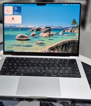 New Laptop Apple MacBook Pro 2024 M4 16GB Apple M4 SSD 512GB