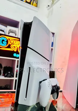  PlayStation 5 Slim – ከ Original አዲስ Controller ጋር