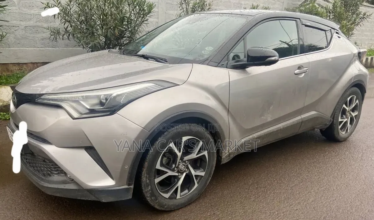 Toyota C-HR 2017 Gold