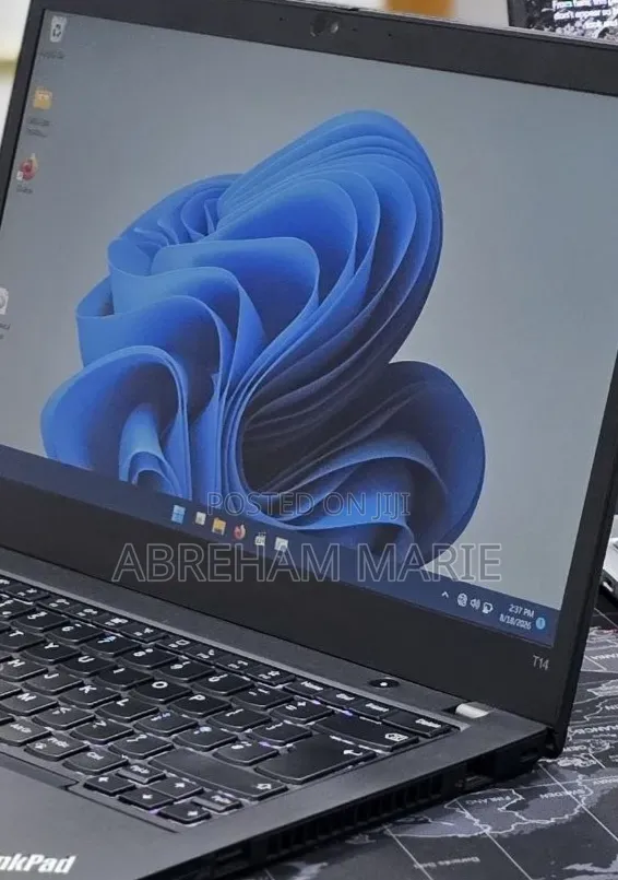 New Laptop Lenovo ThinkPad T14 16GB Intel Core i7 SSD 512GB