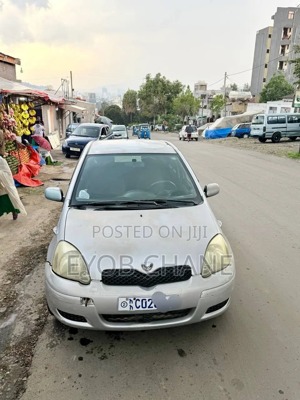 Toyota Vitz 2004 Silver