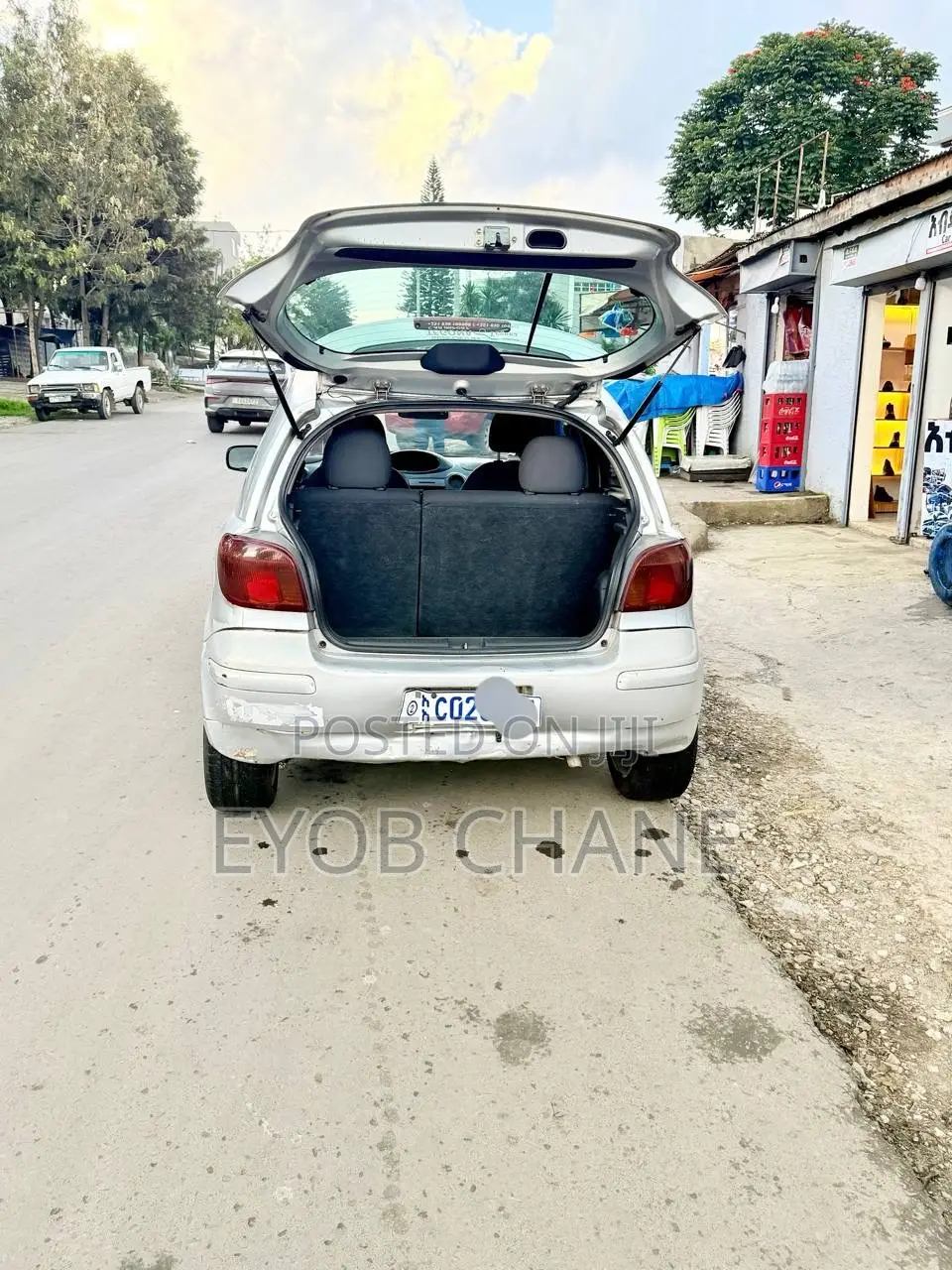 Toyota Vitz 2004 Silver