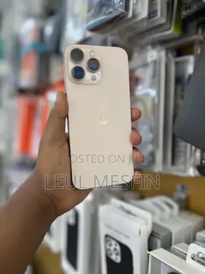 Apple iPhone 16 Pro Max 256 GB Gold