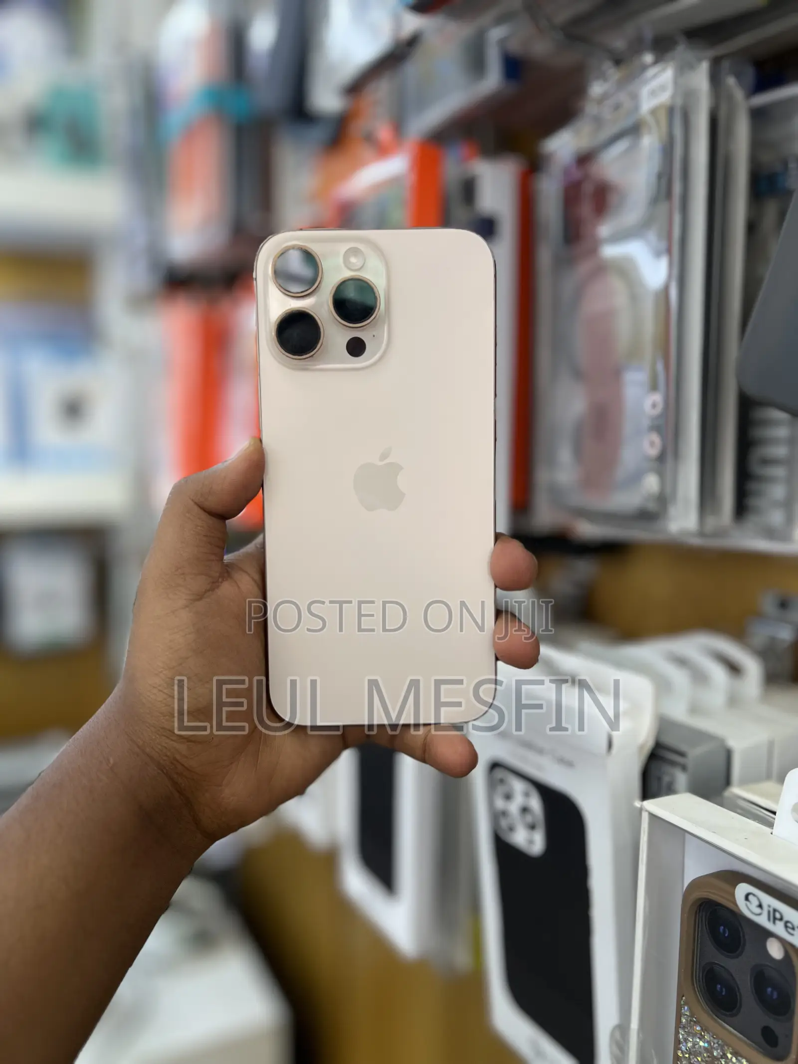 Apple iPhone 16 Pro Max 256 GB Gold