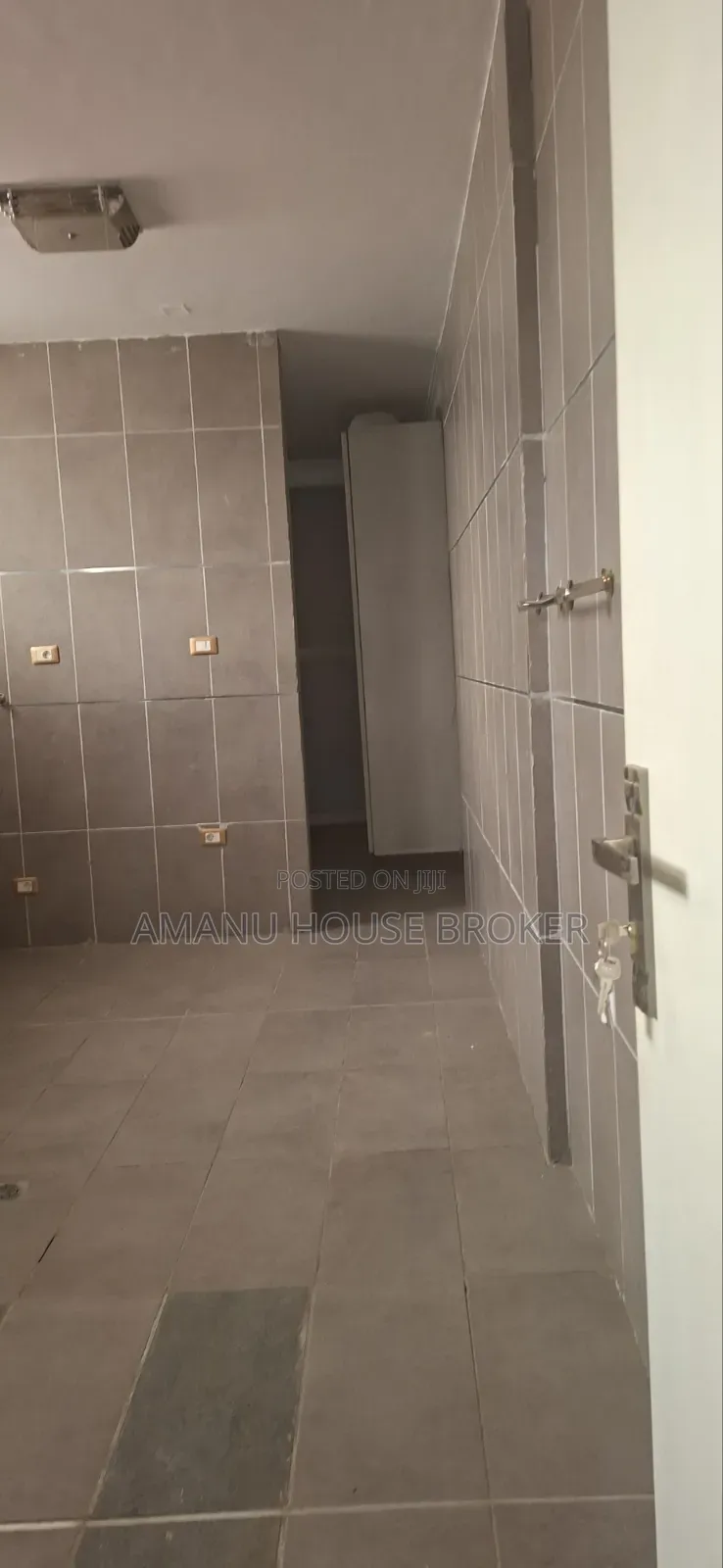 4bdrm Villa in Adfis Abeba, Lideta for sale
