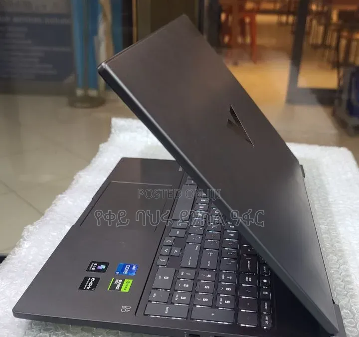 New Laptop HP Victus 16 16GB Intel Core i7 SSD 1T