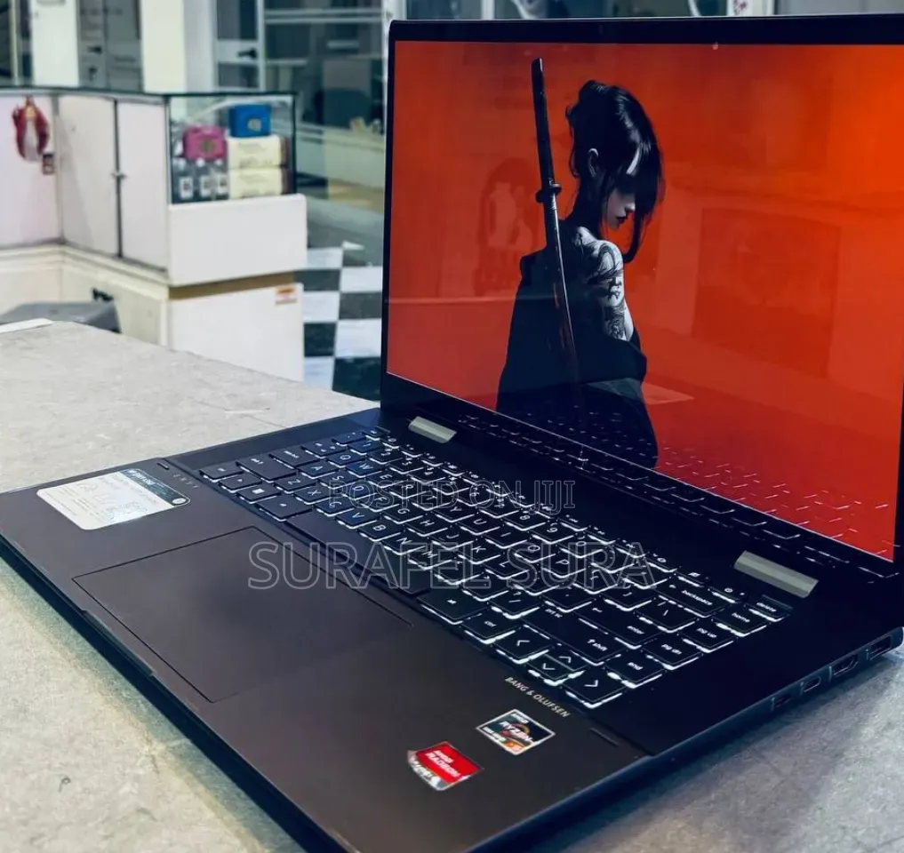 New Laptop HP Envy 15 24GB AMD Ryzen 5 SSD 256GB
