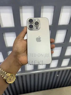 Apple iPhone 16 Pro 128 GB Gray