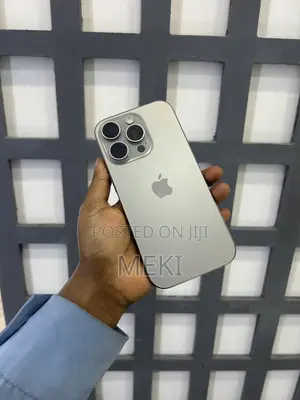 Apple iPhone 16 Pro 128 GB Gray