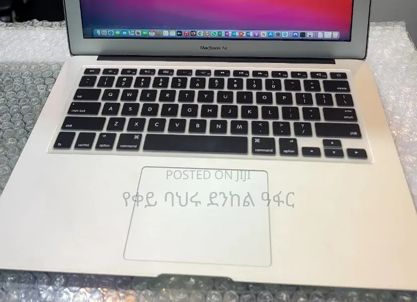 New Laptop Apple MacBook Air 2017 8GB Intel Core i5 SSD 128GB