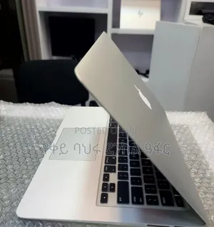New Laptop Apple MacBook Air 2017 8GB Intel Core i5 SSD 128GB