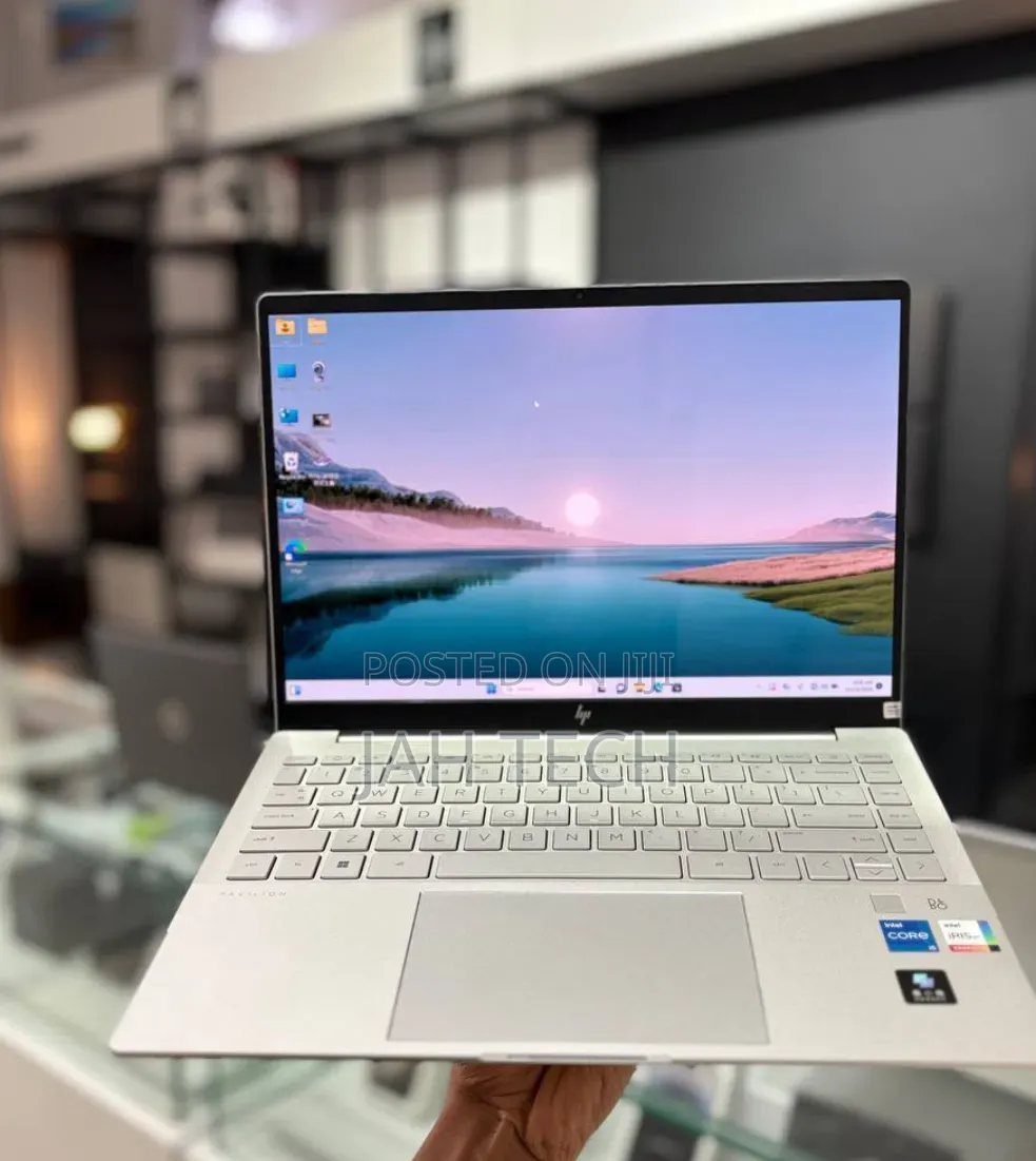 New Laptop HP Pavilion 14 16GB Intel Core i5 SSD 512GB