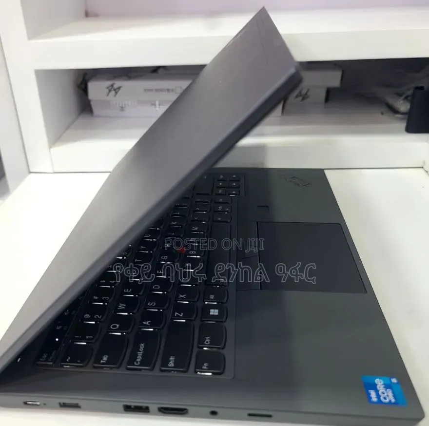 New Laptop Lenovo ThinkPad T14 16GB Intel Core i5 SSD 512GB