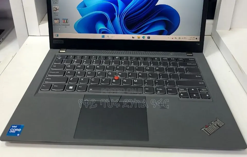 New Laptop Lenovo ThinkPad T14 16GB Intel Core i5 SSD 512GB