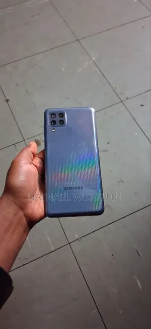 Samsung Galaxy M32 128 GB Blue