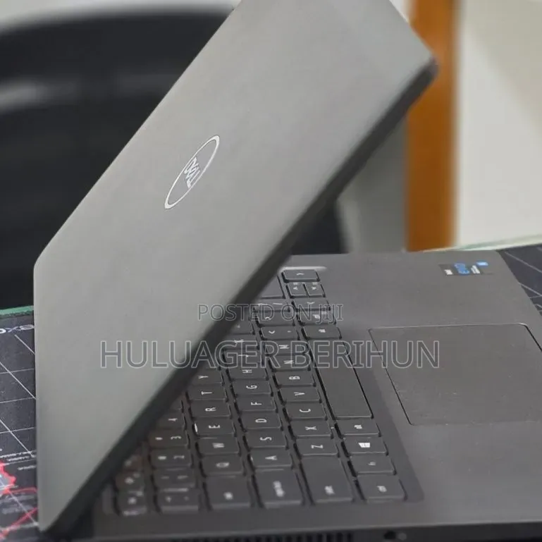New Laptop Dell Latitude 7420 16GB Intel Core i5 SSD 512GB