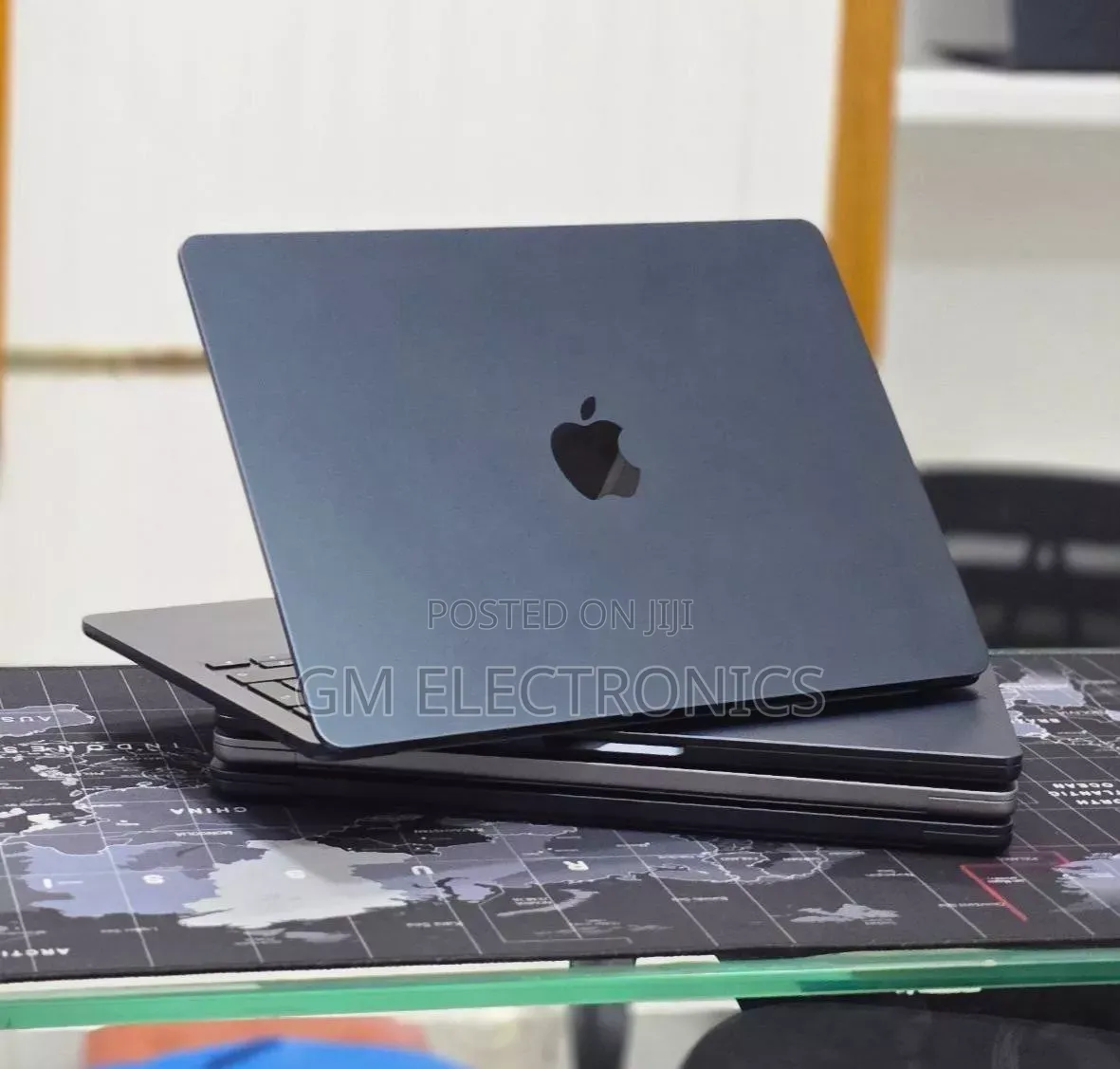 New Laptop Apple MacBook Pro 2024 M4 16GB Intel Core i7 SSD 256GB