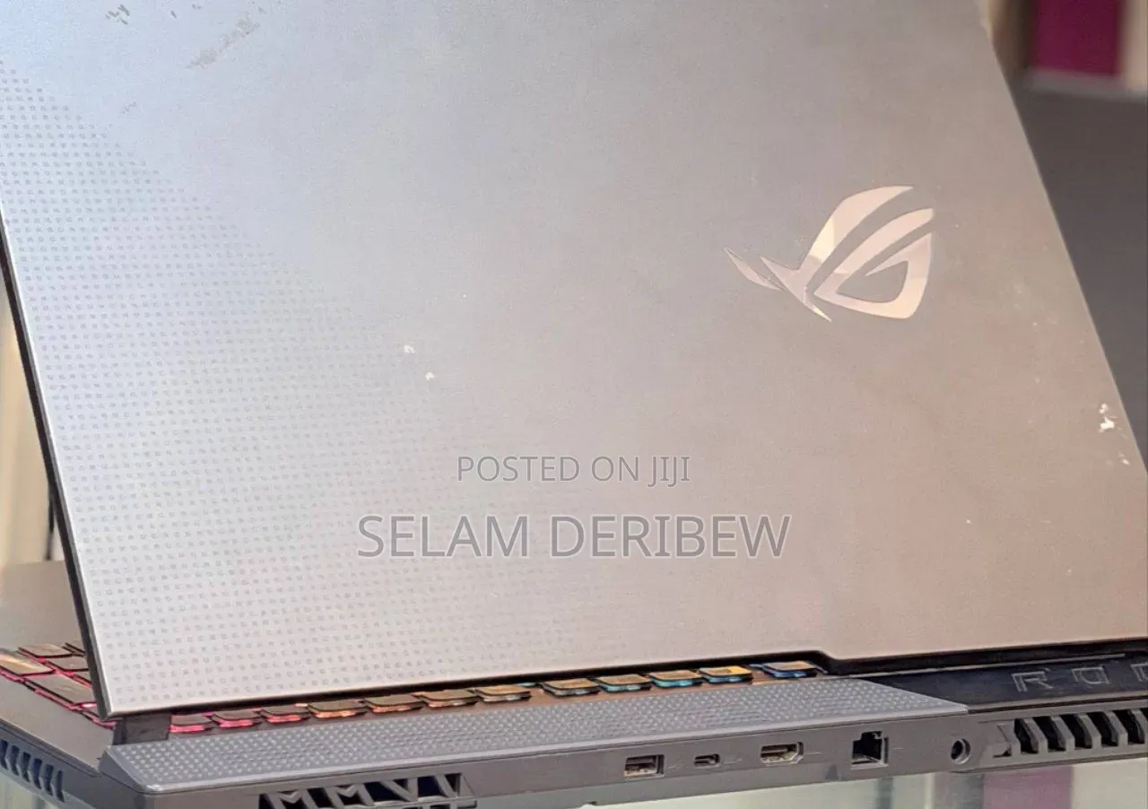 New Laptop Asus ROG Strix G17 16GB AMD Ryzen 7 SSD 512GB