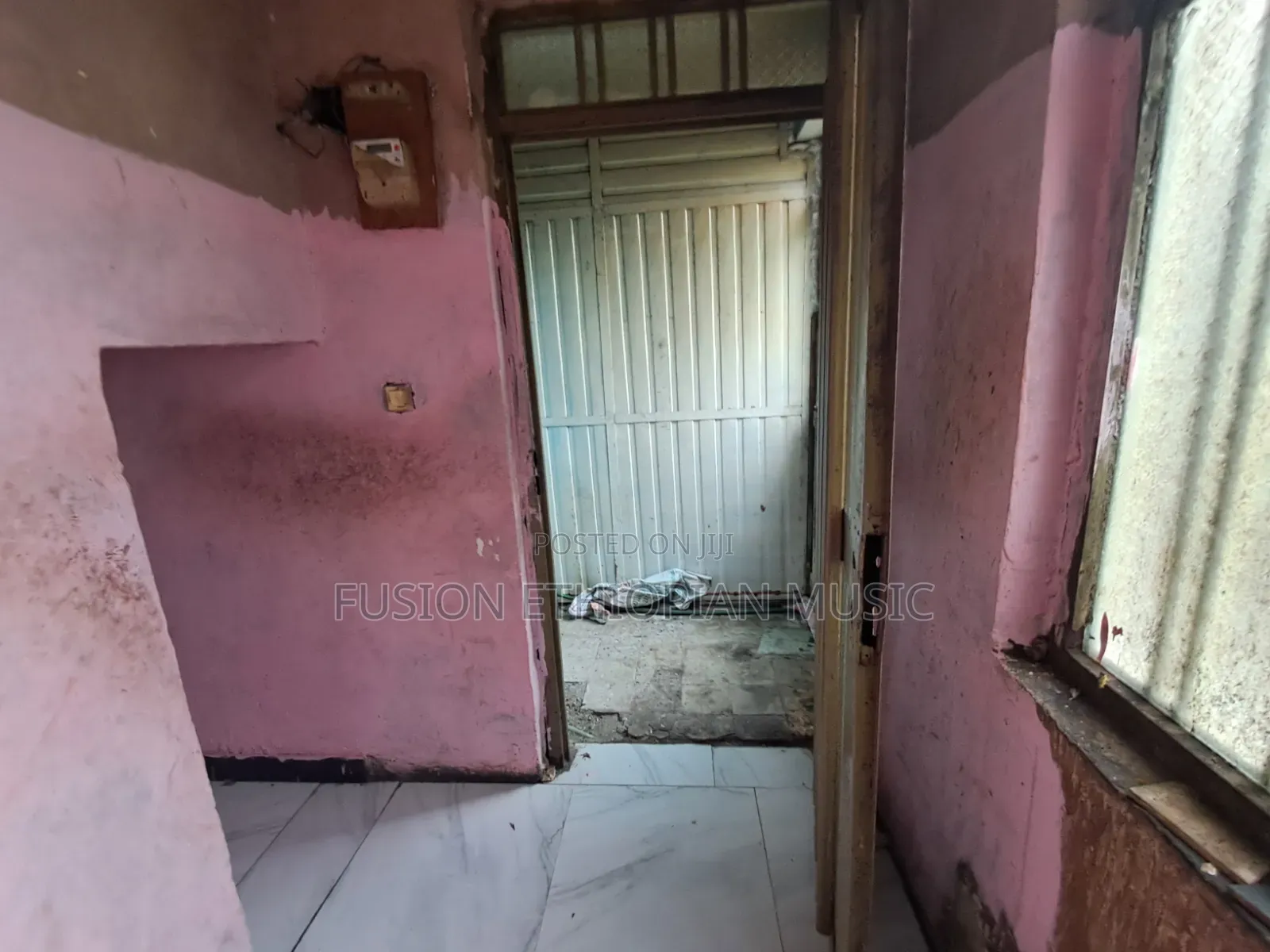 Furnished 1bdrm Condo in Abado, Yeka for sale