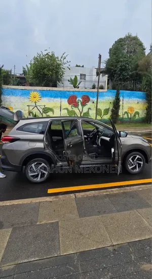 Toyota Rush 2023