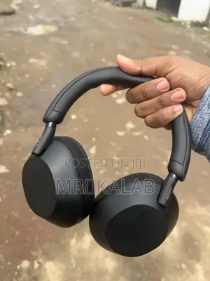 Sony WH-1000XM5