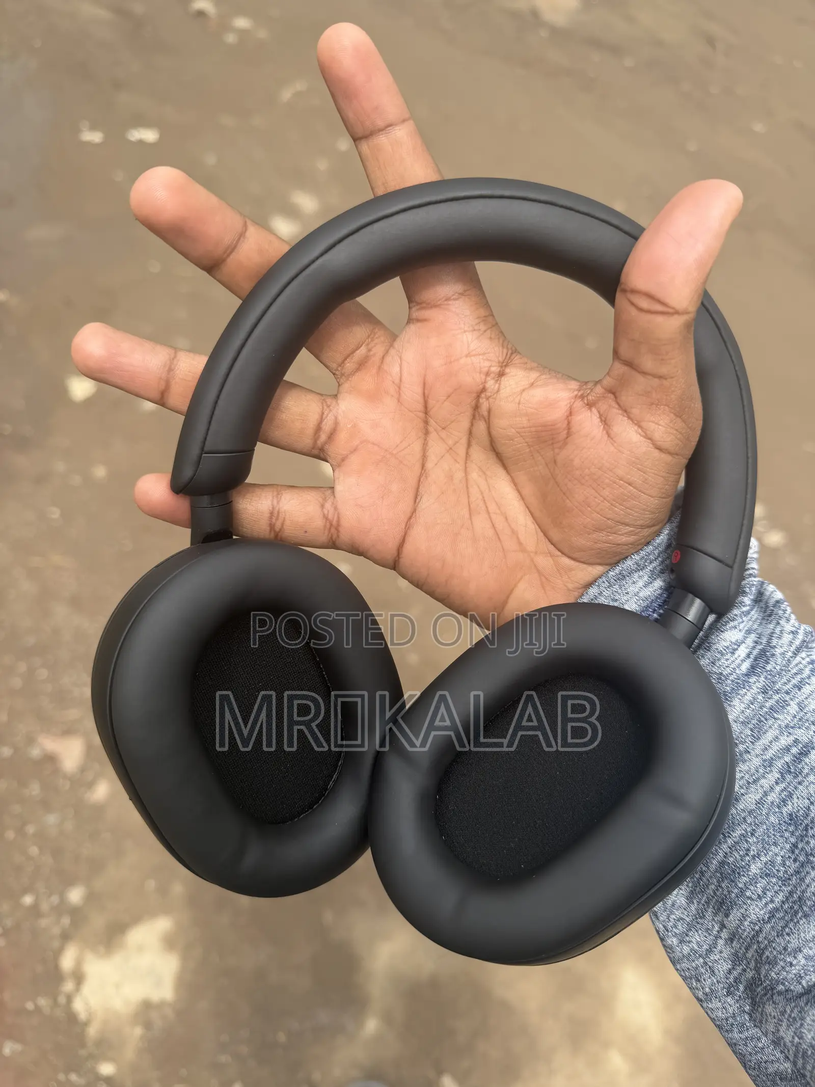 Sony WH-1000XM5