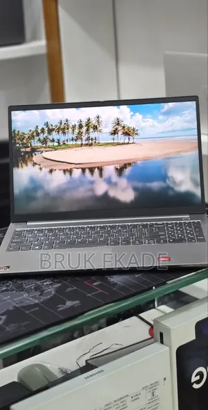 New Laptop Lenovo ThinkBook 15 16GB AMD Ryzen 7 SSD 512GB