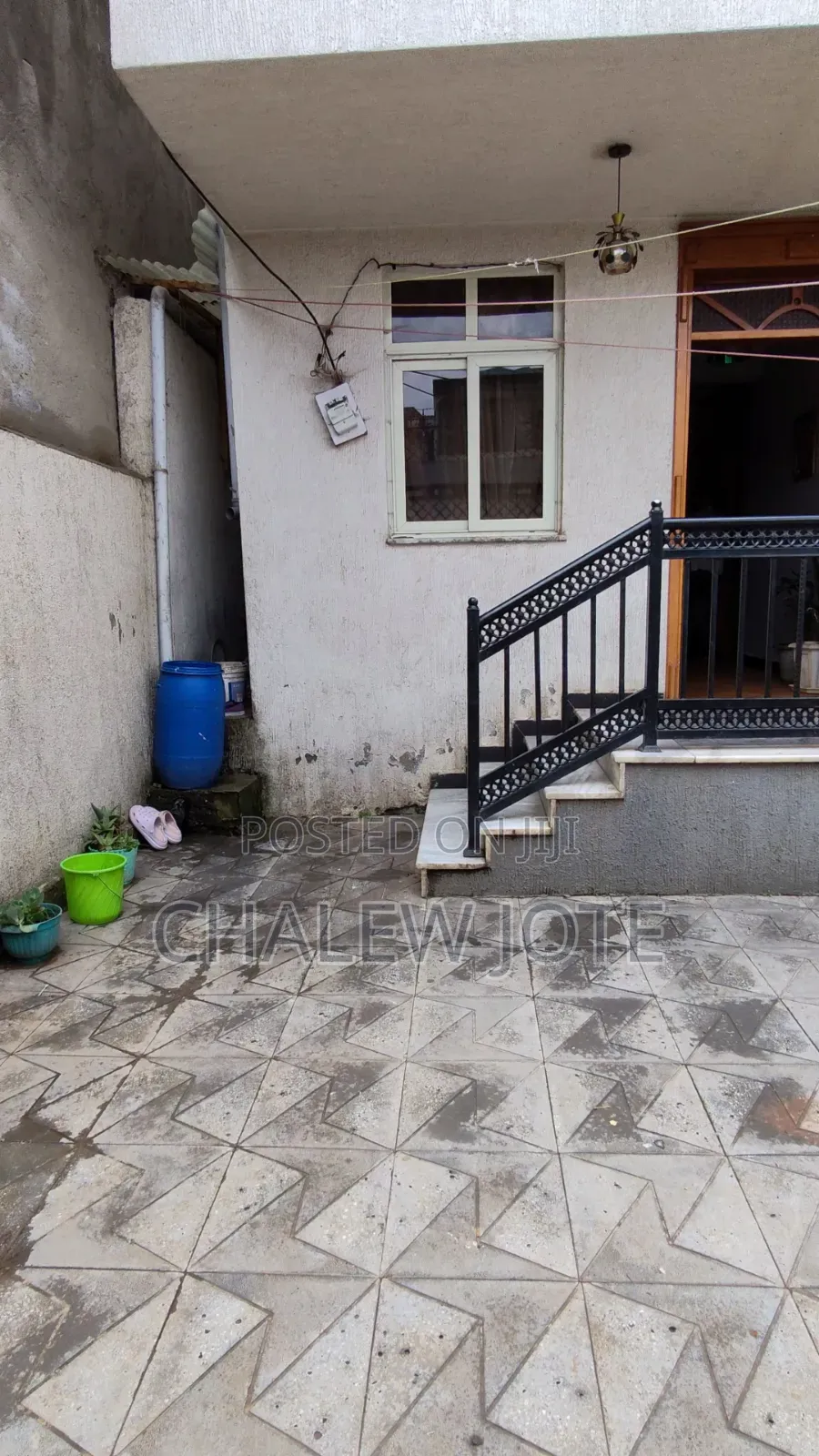 Furnished 3bdrm House in Gullele for sale
