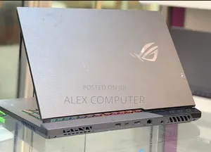 New Laptop Asus ROG Strix G17 16GB AMD Ryzen 7 SSD 512GB
