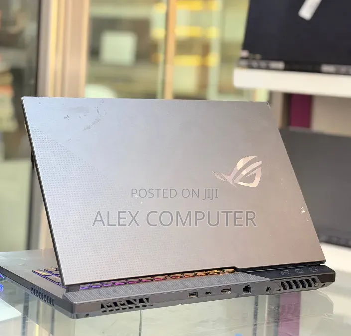 New Laptop Asus ROG Strix G17 16GB AMD Ryzen 7 SSD 512GB