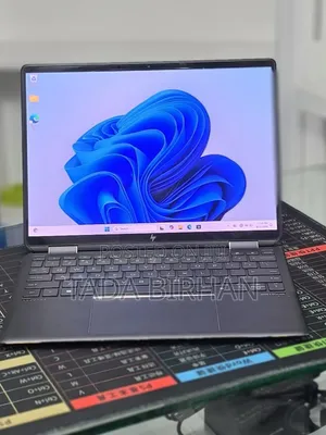New Laptop HP Spectre 14 16GB Intel Core i7 SSD 1T