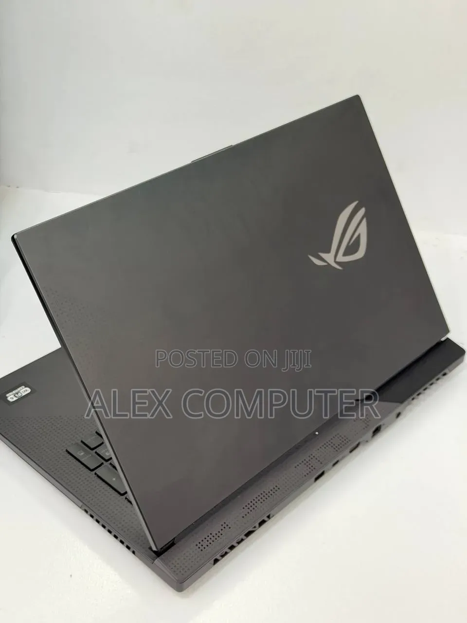 New Laptop Asus G71G 16GB AMD Ryzen 9 SSD 1T