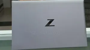New Laptop HP ZBook Firefly 14 G7 16GB Intel Core i7 SSD 512GB