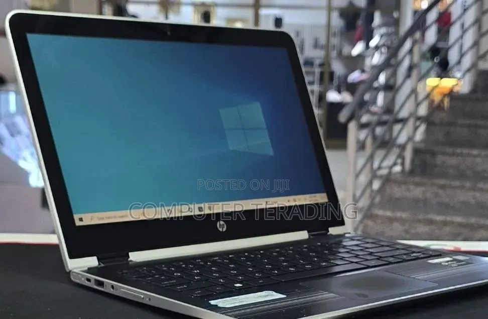 New Laptop HP Pavilion x360 4GB Intel Core i3 HDD 1T