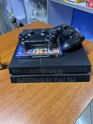 PlayStation 4 Fat