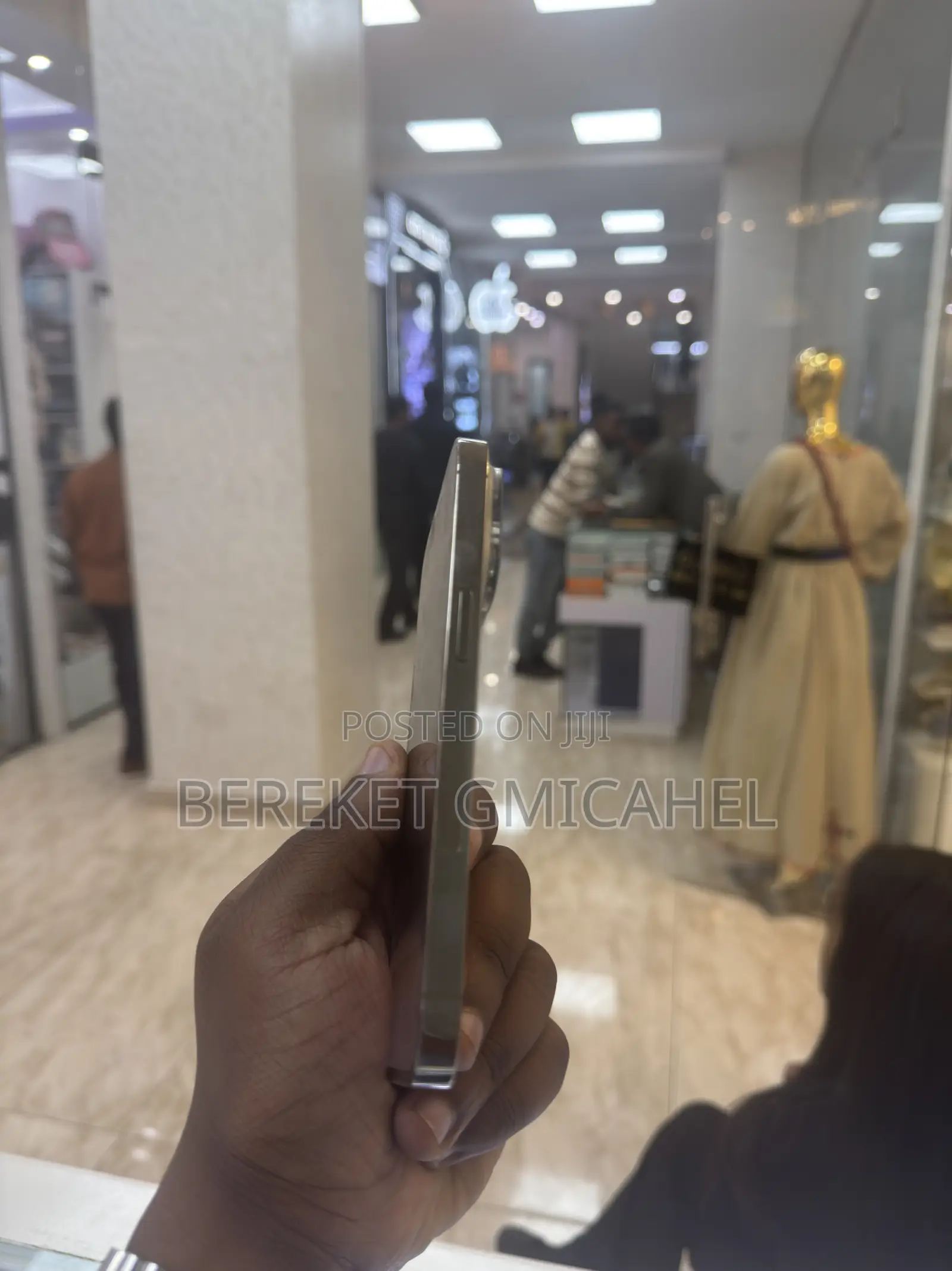 Apple iPhone 14 Pro 128 GB Gold