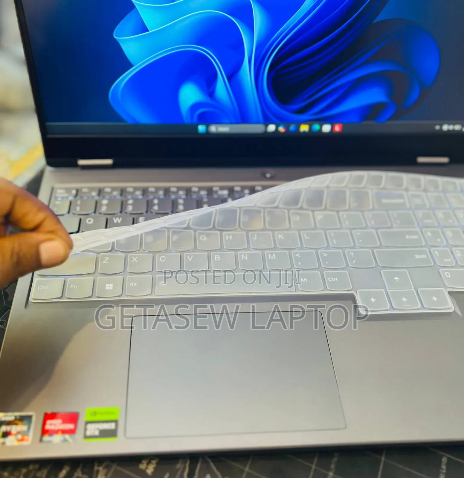 New Laptop Lenovo Legion 7 16GB AMD Ryzen 7 SSD 1T