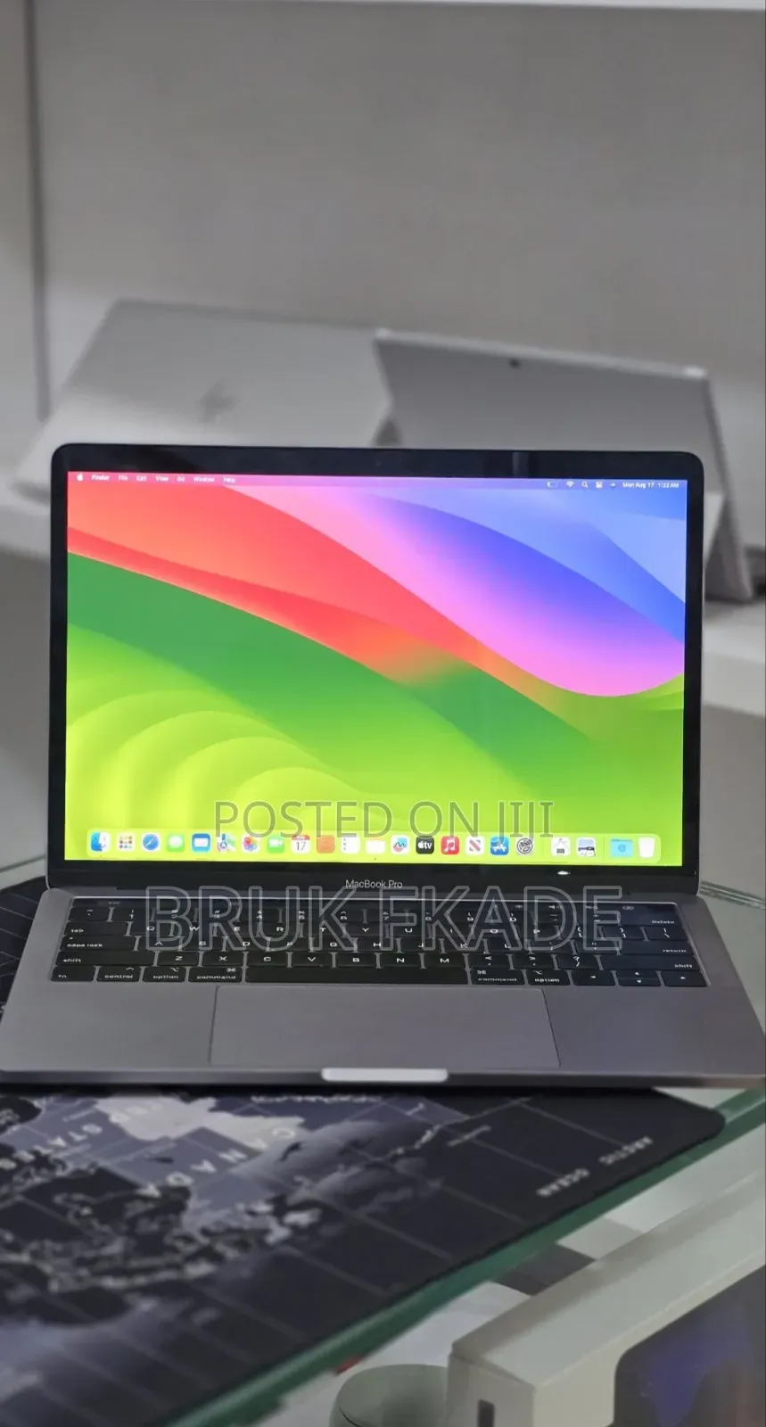 New Laptop Apple MacBook Pro 2021 M1 16GB Apple M1 Pro SSD 512GB