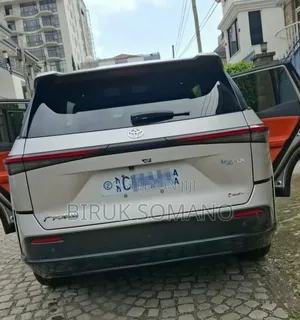 Toyota bZ3 2025