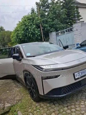 Toyota bZ3 2025