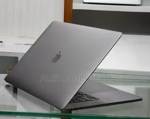 New Laptop Apple MacBook Pro 2019 64GB Intel Core i9 SSD 1T