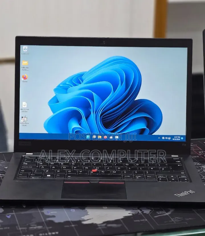 New Laptop Lenovo ThinkPad T14 16GB Intel Core i7 SSD 512GB