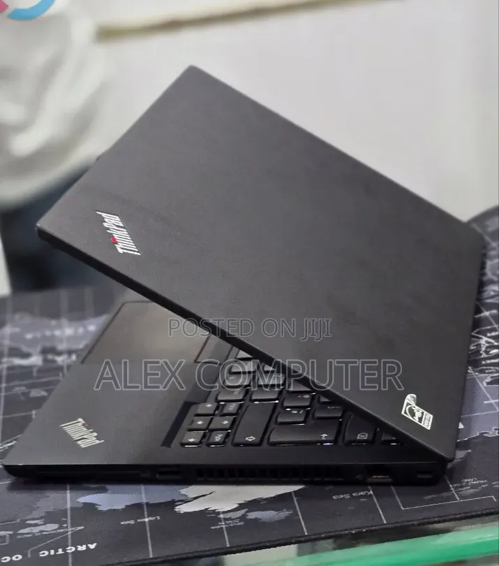 New Laptop Lenovo ThinkPad T14 16GB Intel Core i7 SSD 512GB