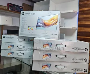 24" Inch Monitor
Full HD Resolution 1920x1080