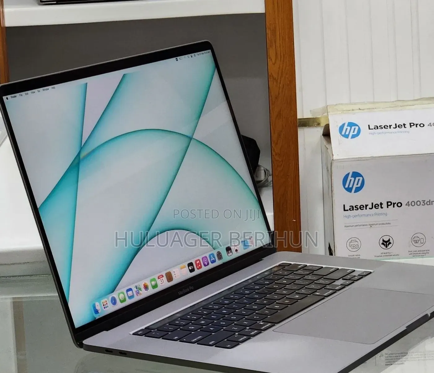 New Laptop Apple MacBook Pro 2019 64GB Intel Core i9 SSD 512GB