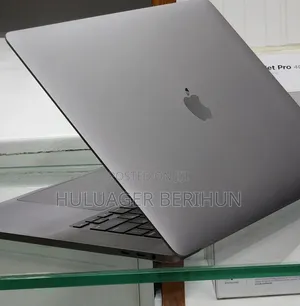 New Laptop Apple MacBook Pro 2019 64GB Intel Core i9 SSD 512GB