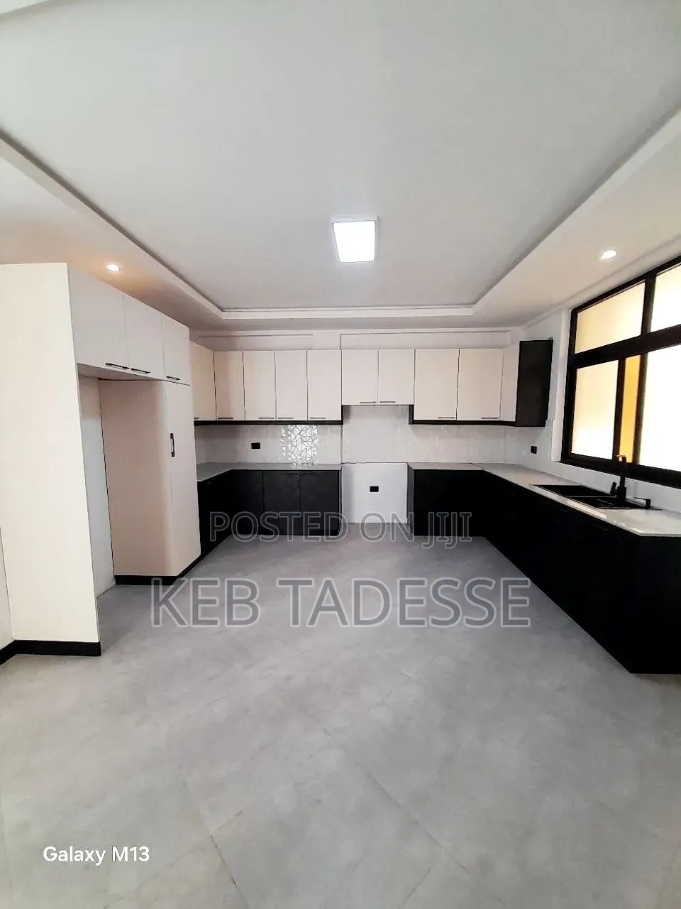 Furnished 8bdrm House in Ayat, Bole for sale