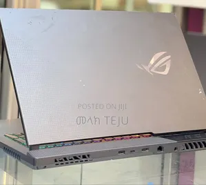 New Laptop Asus ROG Strix G17 16GB AMD Ryzen 7 SSD 512GB